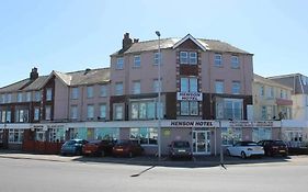 Henson Hotel